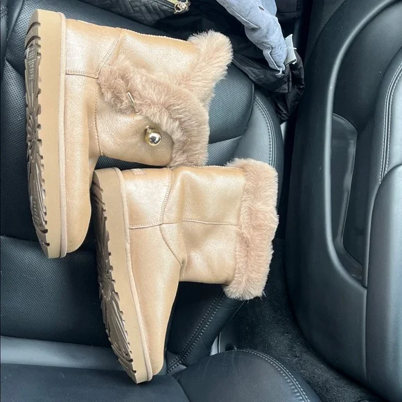 UGG Classic Fluff Pin Mini Boot, Antique Pearl - Picture 9 of 11